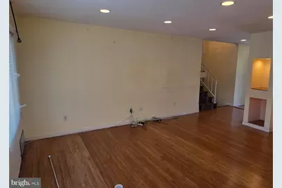 7906 Dawnwood Court, Lanham, MD 20706 - Photo 5