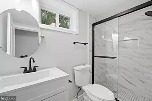 5030 Leland Dr, Oxon Hill, MD 20745 - Photo 21