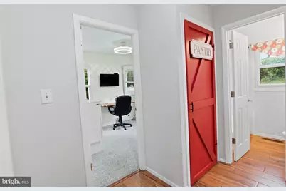 12413 Seabury Lane, Bowie, MD 20715 - Photo 9