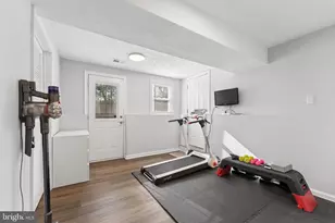 903 Castlewood Dr, Upper Marlboro, MD 20774 - Photo 25