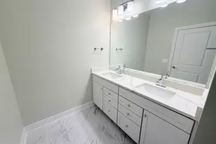 102 St Ives Pl, Oxon Hill, MD 20745 - Photo 9