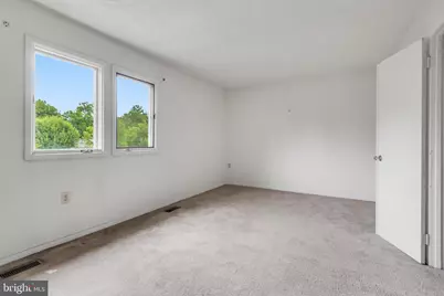 4668 Winterberry Lane, Oxon Hill, MD 20745 - Photo 15