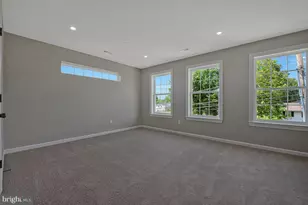 8805 Glenarden Pkwy, Lanham, MD 20706 - Photo 17