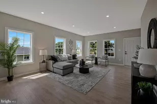 8805 Glenarden Pkwy, Lanham, MD 20706 - Photo 3