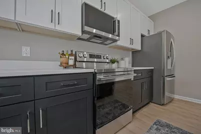 8805 Glenarden Parkway, Lanham, MD 20706 - Photo 9