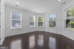 515 Riversail Ln, National Harbor, MD 20745 - Photo 3