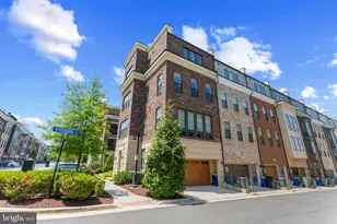 515 Riversail Ln, National Harbor, MD 20745 - Photo 21
