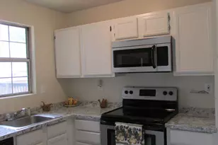 6809 Mountain Lake Pl, Capitol Heights, MD 20743 - Photo 7