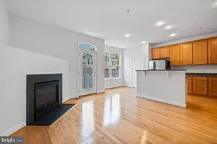8010 Homefield Dr, Landover, MD 20785 - Photo 7