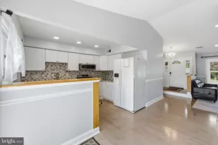 2903 Needlewood Ln, Bowie, MD 20716 - Photo 17
