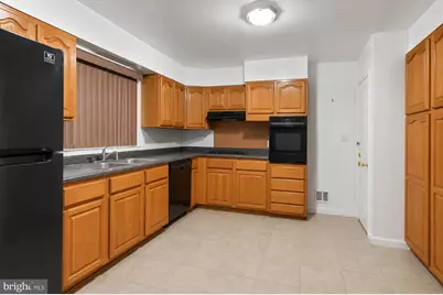 7314 Lois Lane, Lanham, MD 20706 - Photo 5