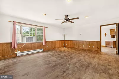 4814 Hollywood Road, College Park, MD 20740 - Photo 11