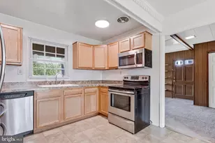 2405 Kelsey Ln, Bowie, MD 20715 - Photo 13