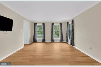 7707 Lake Glen Drive, Glenn Dale, MD 20769 - Photo 17