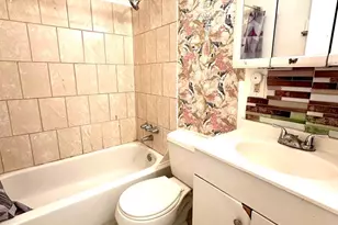 7306 Barlowe Rd, Hyattsville, MD 20785 - Photo 21
