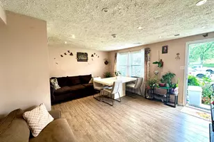 7306 Barlowe Rd, Hyattsville, MD 20785 - Photo 5
