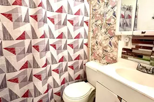 7306 Barlowe Rd, Hyattsville, MD 20785 - Photo 23