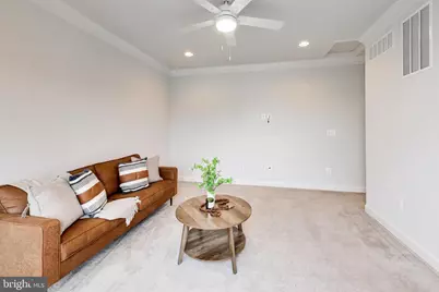 517 Windboard Way, Oxon Hill, MD 20745 - Photo 31
