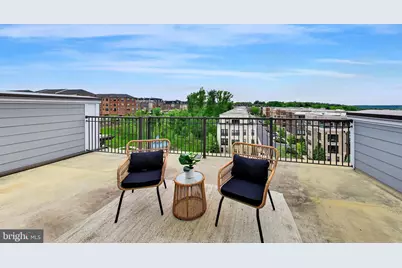 517 Windboard Way, Oxon Hill, MD 20745 - Photo 33