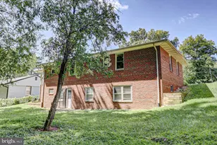 3212 Lassie Ave, Suitland, MD 20746 - Photo 9