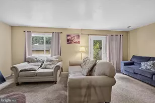 8608 Brae Brooke Dr, Lanham, MD 20706 - Photo 7