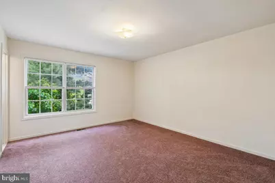 5004 Stewart Court, College Park, MD 20740 - Photo 9
