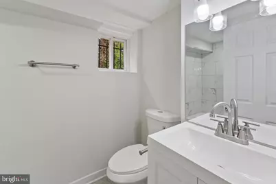 915 Eastern Avenue NE, Capitol Heights, MD 20743 - Photo 27