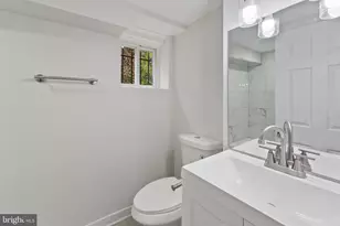 915 Eastern Ave NE, Capitol Heights, MD 20743 - Photo 27