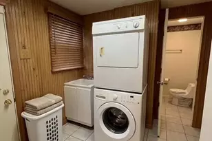 4114 Skyline Dr, Suitland, MD 20746 - Photo 9
