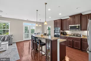 5774 Virginia Ln, Oxon Hill, MD 20745 - Photo 5