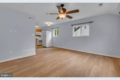 6944 Decatur Place, Hyattsville, MD 20784 - Photo 33
