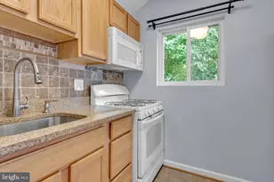6944 Decatur Pl, Hyattsville, MD 20784 - Photo 23