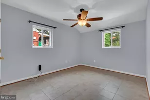 6944 Decatur Pl, Hyattsville, MD 20784 - Photo 29
