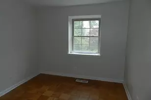 5956 Westchester Park Dr, College Park, MD 20740 - Photo 15