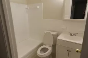 5956 Westchester Park Dr, College Park, MD 20740 - Photo 17