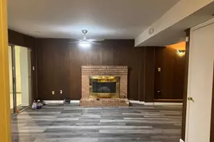 8806 Braeside Dr, Lanham, MD 20706 - Photo 9