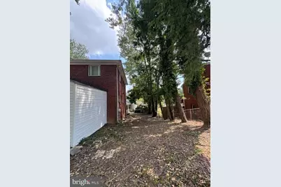 333 Brockton Road, Oxon Hill, MD 20745 - Photo 17