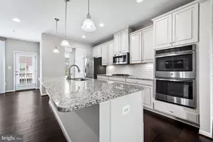 7610 Hubble Dr, Lanham, MD 20706 - Photo 9