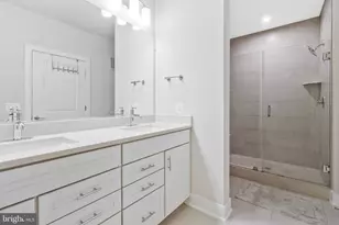 102 St Ives Pl, Oxon Hill, MD 20745 - Photo 19