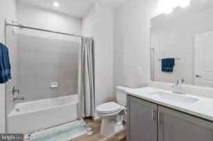 102 St Ives Pl, Oxon Hill, MD 20745 - Photo 13