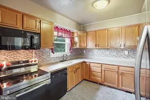 5 Panorama Dr, Oxon Hill, MD 20745 - Photo 7