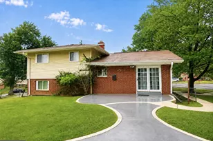 7409 Kipling Pkwy, District Heights, MD 20747 - Photo 3