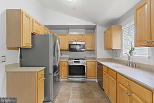 15605 Everglade Ln, Bowie, MD 20716 - Photo 11