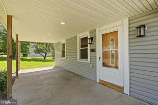6713 Boxwood Dr, Morningside, MD 20746 - Photo 5