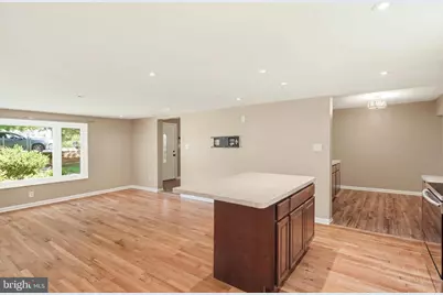 6713 Boxwood Drive, Morningside, MD 20746 - Photo 13
