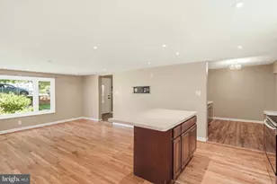 6713 Boxwood Dr, Morningside, MD 20746 - Photo 13