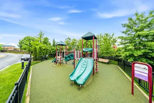 7427 Wood Mdw Wy, Lanham, MD 20706 - Photo 23
