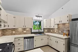 1811 Clayton Dr, Oxon Hill, MD 20745 - Photo 17