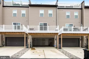 106 Albany Pl, Upper Marlboro, MD 20774 - Photo 11