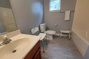 8904 Ballard Ln, Clinton, MD 20735 - Photo 13